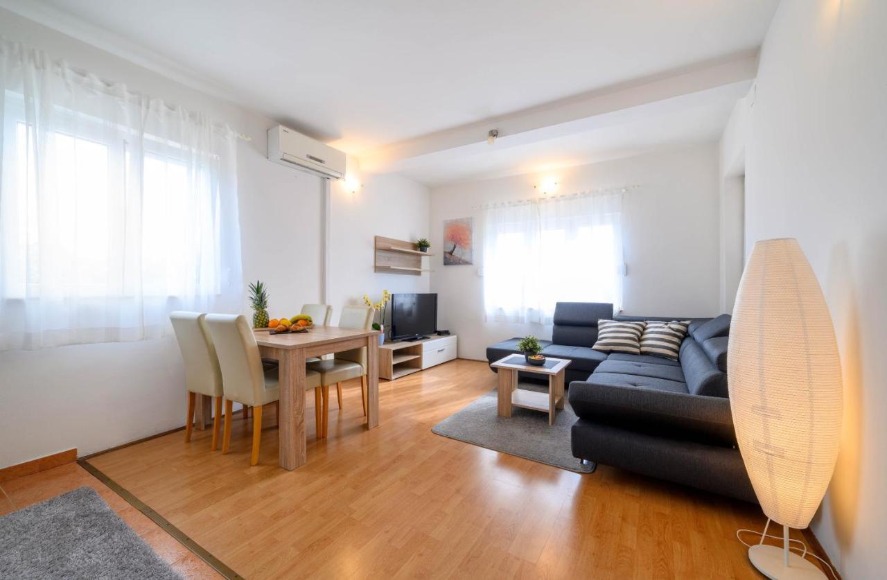 Apartment Malibu Žaborić Exterior foto