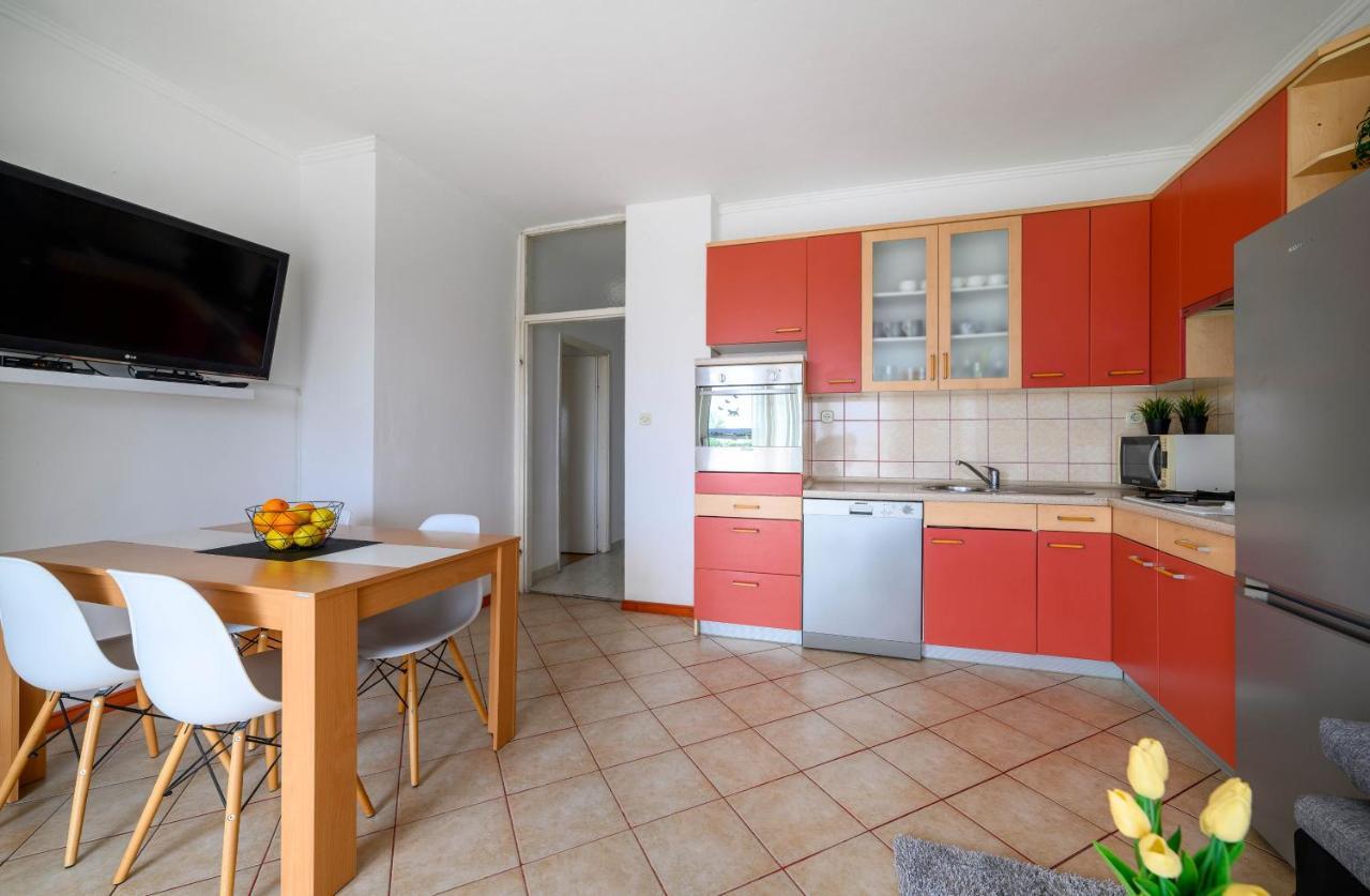 Apartment Malibu Žaborić Exterior foto