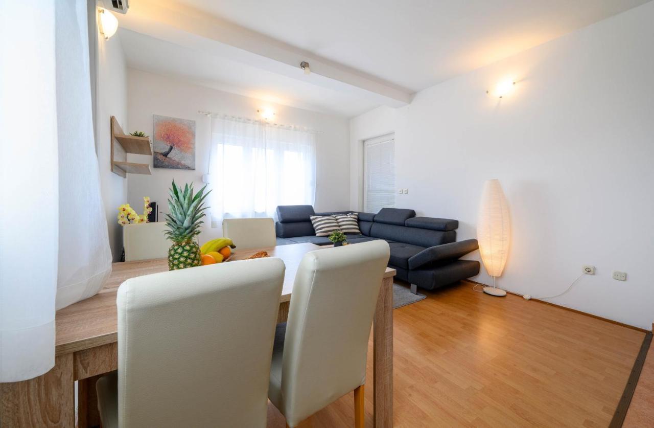 Apartment Malibu Žaborić Exterior foto